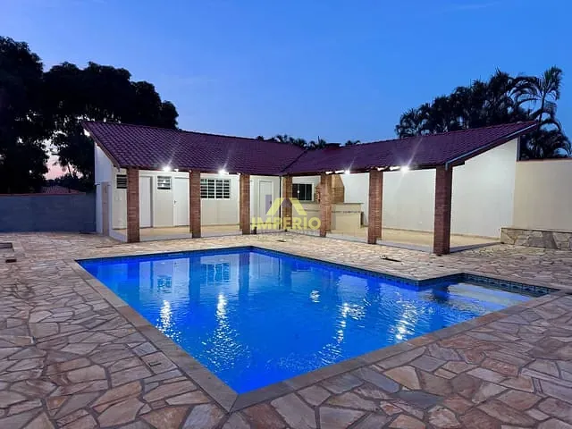 Casa 3 quartos e 5 banheiros, à venda ou para alugar, no bairro Condomínio Zuleika Jabour em Salto