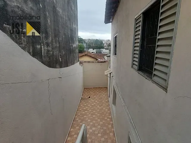 Casa com 295m² 2 quartos e 1 banheiro, à venda, no bairro Jardim Maria Cândida em Caçapava