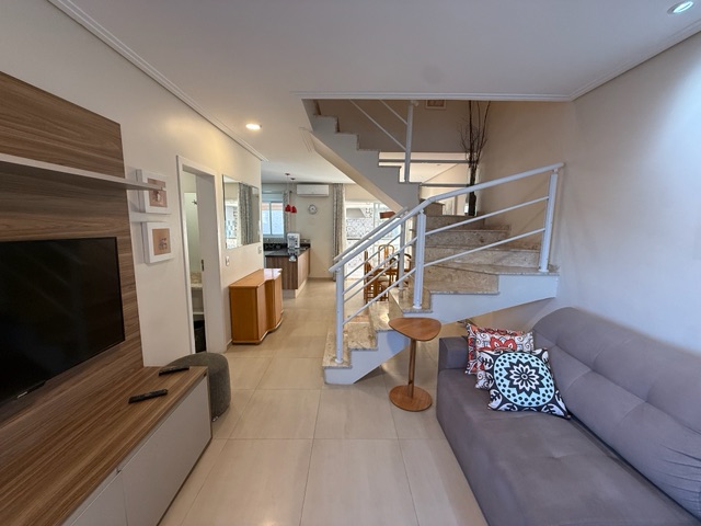 Casa com 140m² 3 quartos e 3 banheiros, para alugar, no bairro Portais (Polvilho) em Cajamar