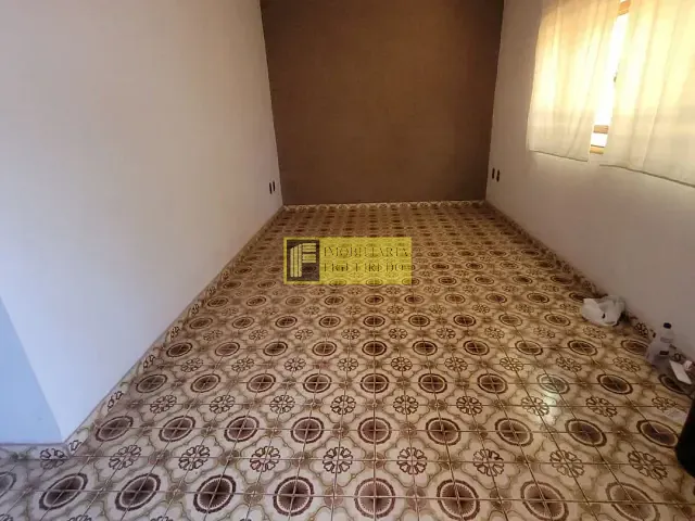 Casa com 130m² 2 quartos e 2 banheiros, para alugar, no bairro Vila Santa Isabel em São José do Rio Preto