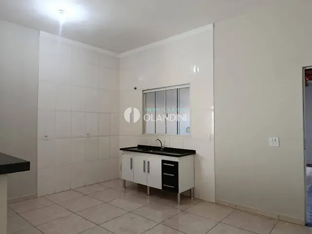 Casa com 100m² 2 quartos e 1 banheiro, para alugar, no bairro Residencial Villa Nogueira em Artur Nogueira