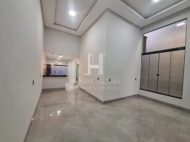 Casa 3 quartos e 2 banheiros, à venda, no bairro Parque das Nações em Aparecida de Goiânia