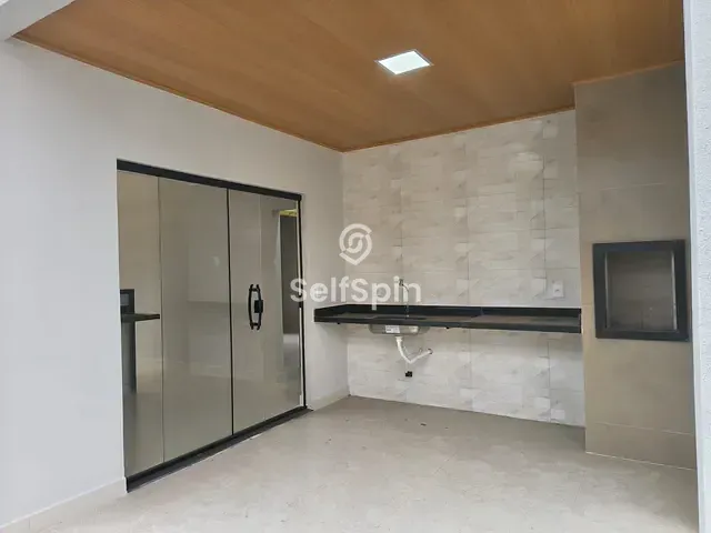 Casa com 480m² 3 quartos e 3 banheiros, para alugar, no bairro Praia de Itaipuaçu (Itaipuaçu) em Maricá
