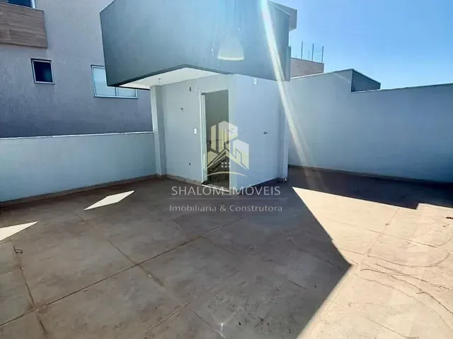 Casa com 142m² 3 quartos e 2 banheiros, à venda, no bairro Planalto em Belo Horizonte