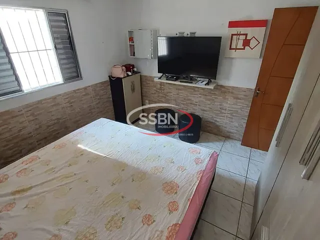 Casa 2 quartos e 1 banheiro, à venda, no bairro Parque Residencial Triunfo em Nova Odessa