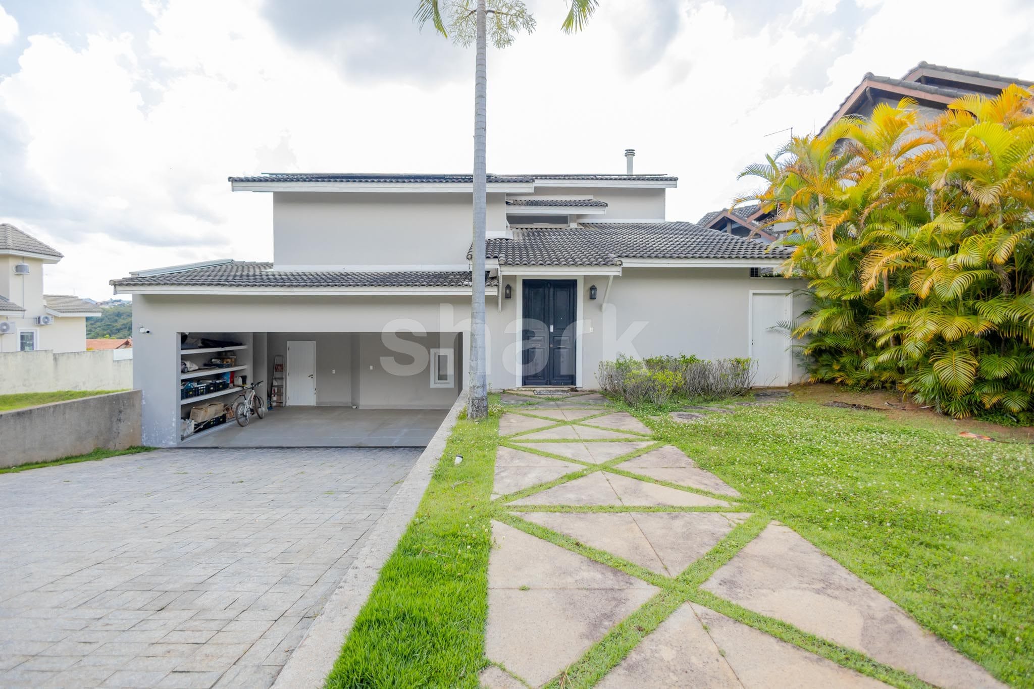 Casa em Alphaville — foto 1