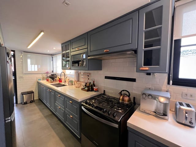 Casa com 660m² 4 quartos e 7 banheiros, à venda, no bairro Tamboré em Santana de Parnaíba