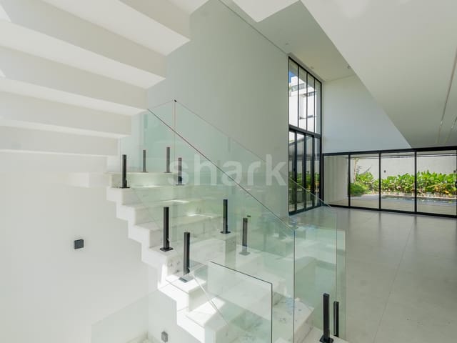 Casa com 420m² 3 quartos e 6 banheiros, à venda, no bairro Colinas da Anhangüera em Santana de Parnaíba