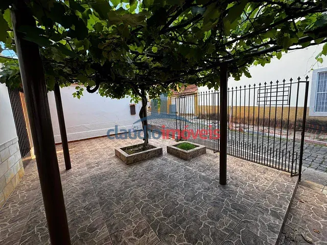 Casa 3 quartos e 2 banheiros, à venda, no bairro centro em Bananal