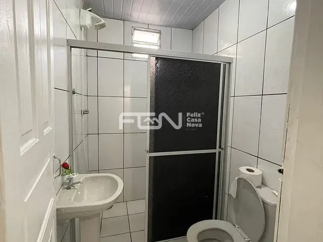 Casa 1 quarto e 1 banheiro, para alugar, no bairro Centro em Camaçari