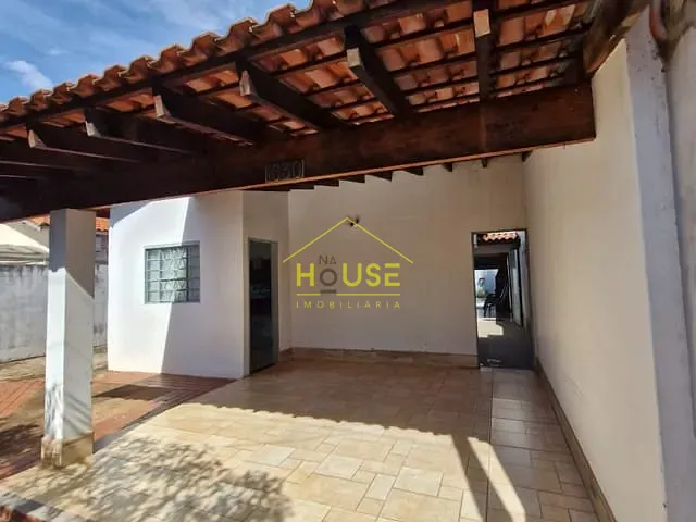 Casa 2 quartos e 2 banheiros, à venda, no bairro Parque das Nações em Votuporanga