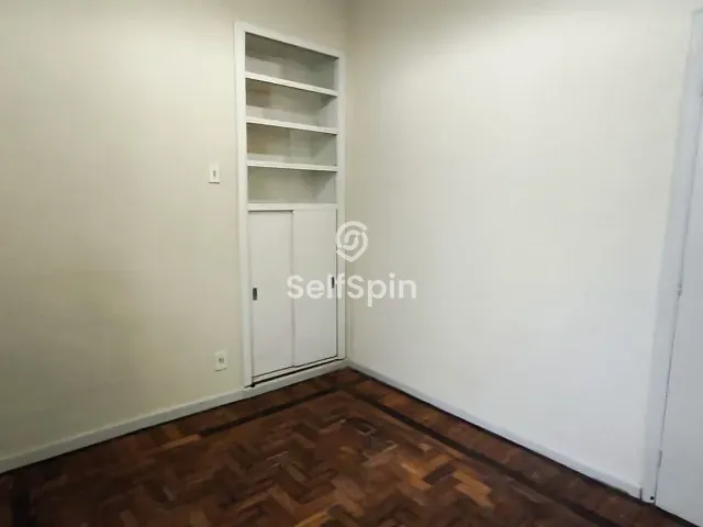 Casa 3 quartos e 2 banheiros, para alugar, no bairro Icaraí em Niterói