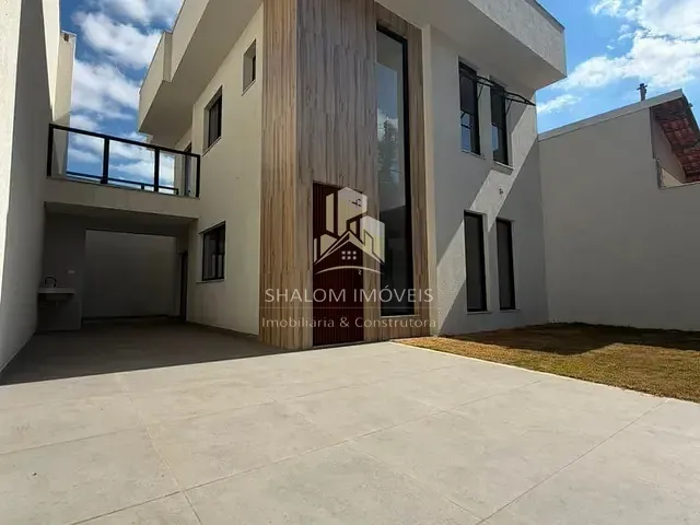 Casa com 209m² 3 quartos e 2 banheiros, à venda, no bairro Planalto em Belo Horizonte