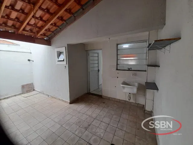 Casa 2 quartos e 1 banheiro, à venda, no bairro Jardim da Alvorada em Nova Odessa