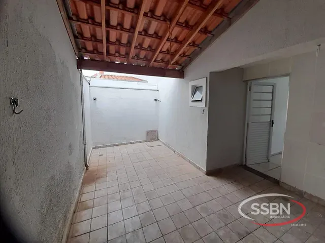 Casa 2 quartos e 1 banheiro, à venda, no bairro Jardim da Alvorada em Nova Odessa