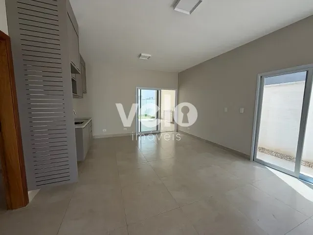 Casa 3 quartos e 4 banheiros, à venda ou para alugar, no bairro Areão em Taubaté