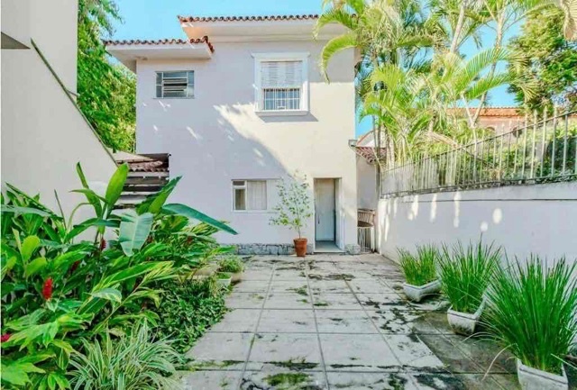 Casa com 433m² 4 quartos e 5 banheiros, à venda ou para alugar, no bairro Jardim Paulista em São Paulo