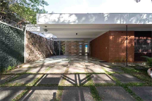 Casa com 524m² 4 quartos e 4 banheiros, à venda, no bairro Boaçava em São Paulo