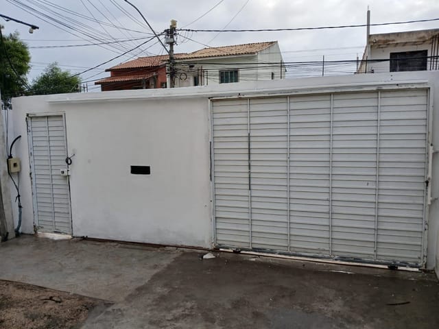 Casa à venda, no bairro Parque Julião Nogueira em Campos dos Goytacazes