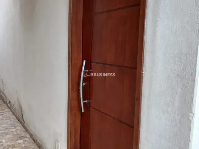 Casa à venda, no bairro Parque Julião Nogueira em Campos dos Goytacazes