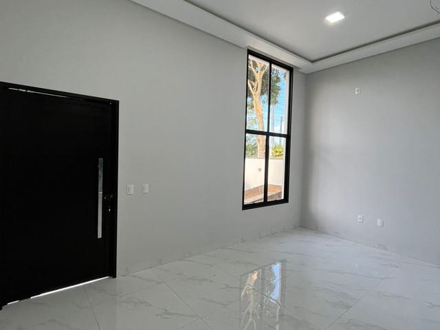 Casa 2 quartos e 2 banheiros, à venda, no bairro São João do Rio Vermelho em Florianópolis