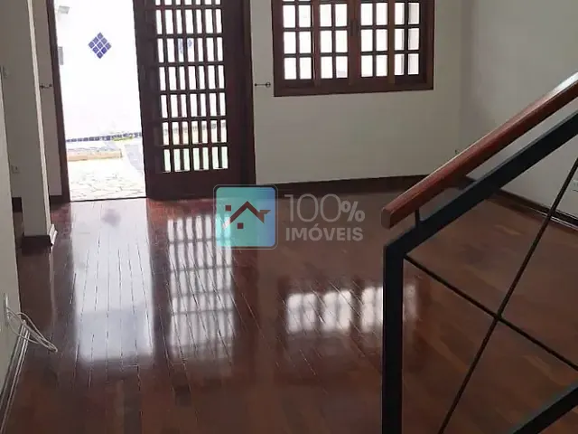 Casa com 280m² 4 quartos e 3 banheiros, para alugar, no bairro Parque Residencial Aquarius em São José dos Campos