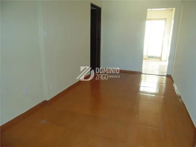 Casa com 150m² 3 quartos e 2 banheiros, à venda, no bairro Boa Vista em Uberaba