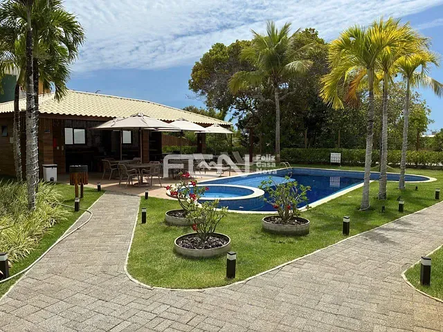 Casa 2 quartos e 3 banheiros, à venda, no bairro Itacimirim (Monte Gordo) em Camaçari