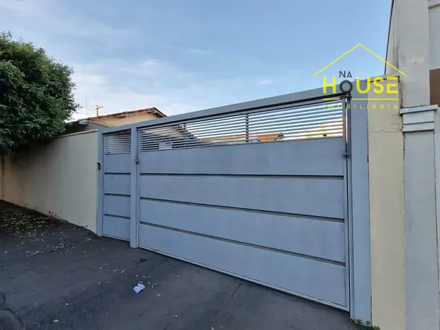 Casa 3 quartos e 2 banheiros, à venda, no bairro Patrimônio Novo em Votuporanga