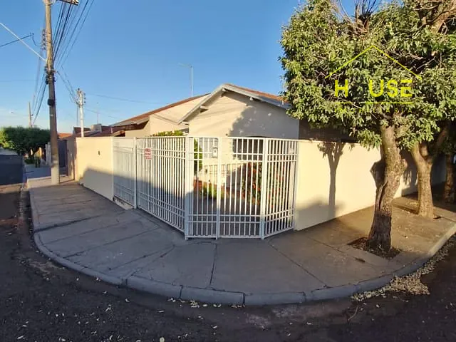 Casa 3 quartos e 2 banheiros, à venda, no bairro Patrimônio Novo em Votuporanga