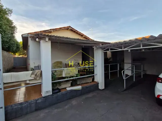 Casa 3 quartos e 2 banheiros, à venda, no bairro Patrimônio Novo em Votuporanga