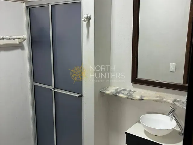 Casa com 446m² 3 quartos e 5 banheiros, à venda, no bairro Atiradores em Joinville
