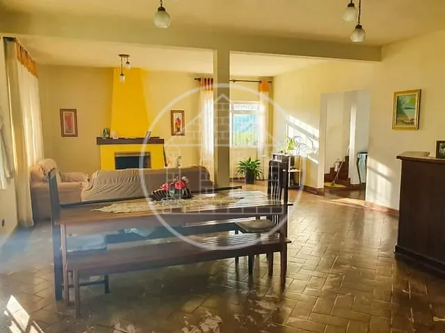 Casa com 1000m² 3 quartos e 2 banheiros, à venda, no bairro Embu-Guaçu em São Paulo