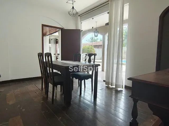 Casa 4 quartos e 4 banheiros, para alugar, no bairro Maria Paula em Niterói