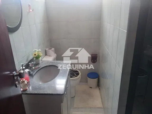 Casa com 216m² 3 quartos e 3 banheiros, à venda, no bairro Pestana em Osasco