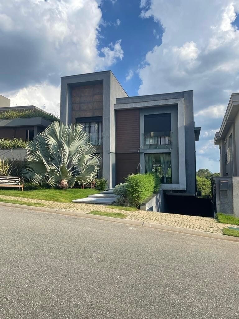 Casa em Tamboré — foto 1