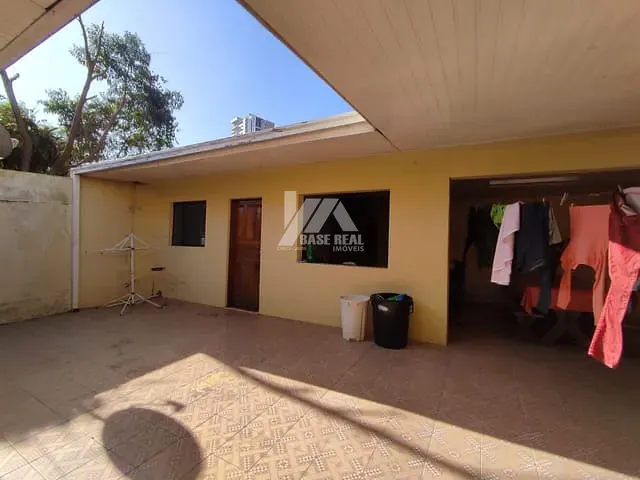 Casa com 561m² 4 quartos e 3 banheiros, à venda, no bairro Estrela em Ponta Grossa