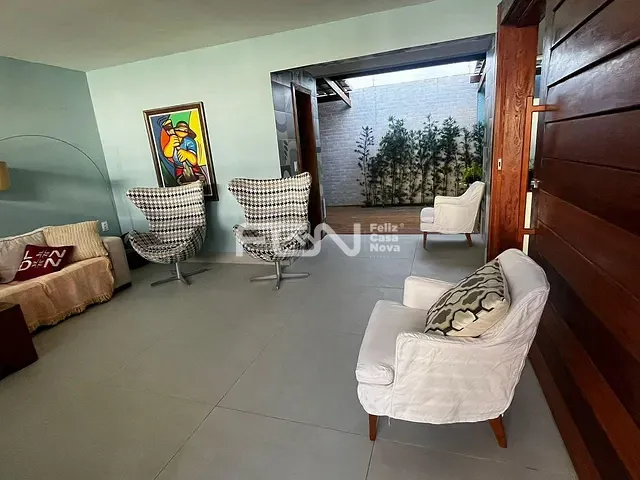 Casa 4 quartos e 5 banheiros, à venda, no bairro Buraquinho em Lauro de Freitas