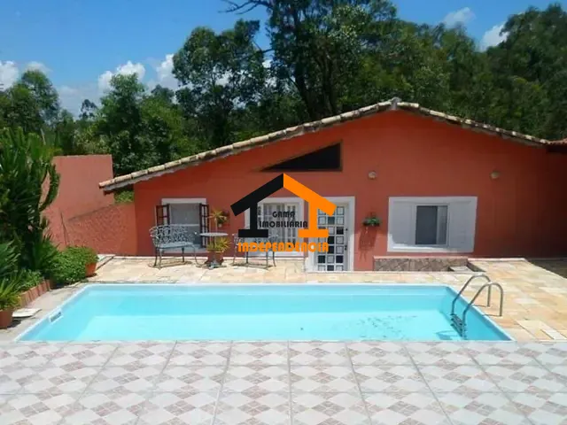 Casa com 600m² 3 quartos e 3 banheiros, à venda, no bairro Jardim do Golf I em Jandira