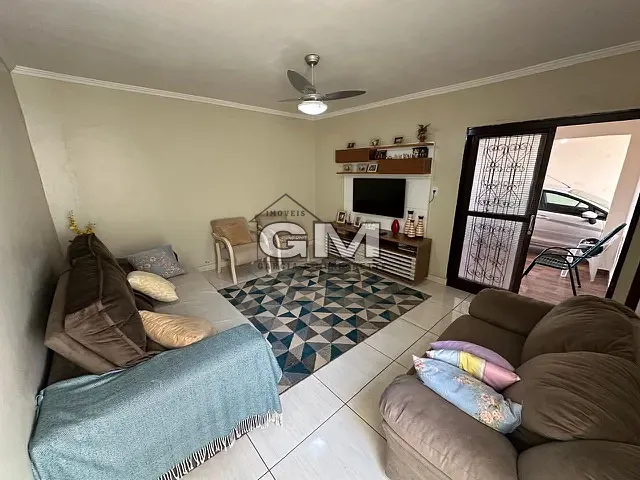 Casa com 200m² 4 quartos e 2 banheiros, à venda, no bairro Quintino Facci II em Ribeirão Preto