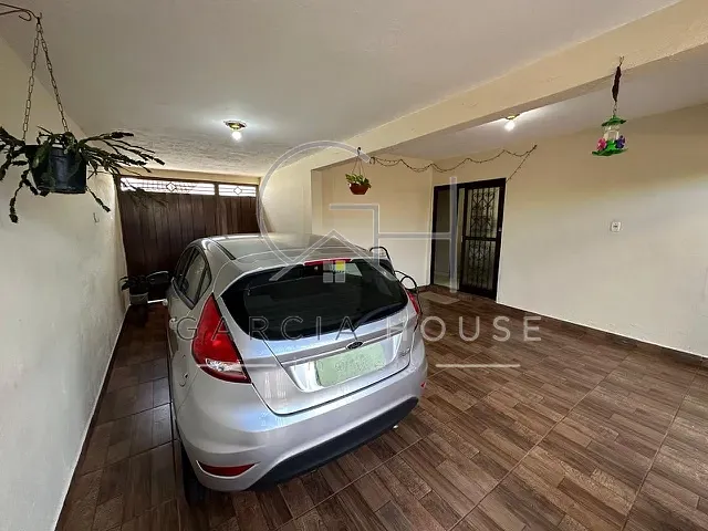 Casa com 200m² 4 quartos e 2 banheiros, à venda, no bairro Quintino Facci II em Ribeirão Preto
