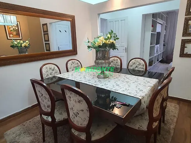 Casa com 205m² 4 quartos e 4 banheiros, à venda, no bairro Jardim Bela Vista em São José dos Campos