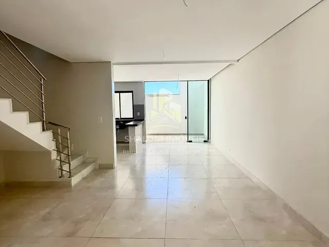 Casa 3 quartos e 2 banheiros, à venda, no bairro Itapoã em Belo Horizonte