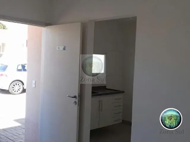 Casa com 54m² 2 quartos e 1 banheiro, à venda, no bairro Vila Pedroso em Votorantim