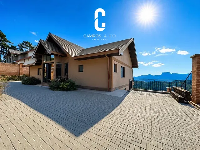 Casa com 2430m² 3 quartos e 5 banheiros, à venda, no bairro Alpes de Campos do Jordão em Campos do Jordão
