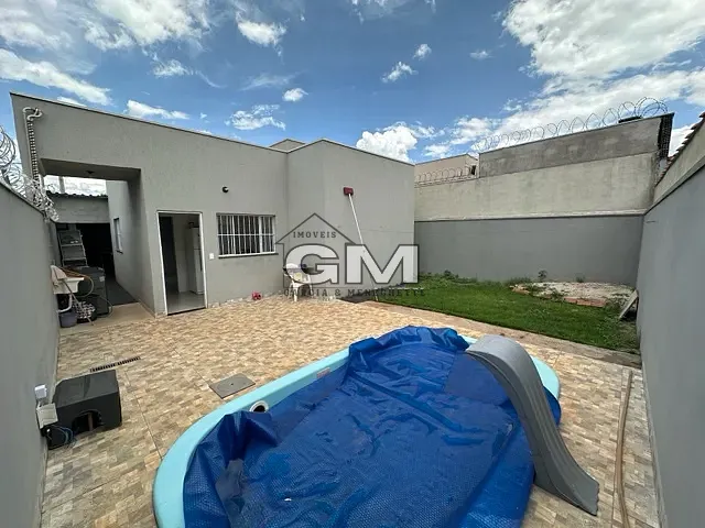 Casa com 200m² 2 quartos e 1 banheiro, à venda, no bairro Bonfim Paulista em Ribeirão Preto