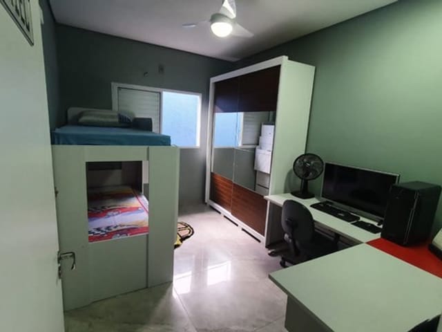 Casa com 301m² 3 quartos e 3 banheiros, à venda, no bairro Jardim Morumby em Taubaté