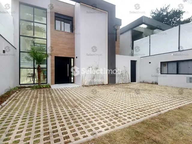 Casa com 341m² 4 quartos e 5 banheiros, à venda, no bairro Represa em Ribeirão Pires