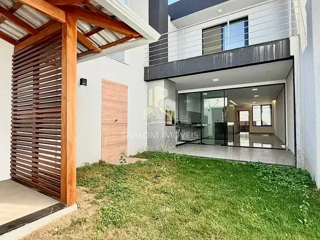 Casa 3 quartos e 2 banheiros, à venda, no bairro Santa Amélia em Belo Horizonte