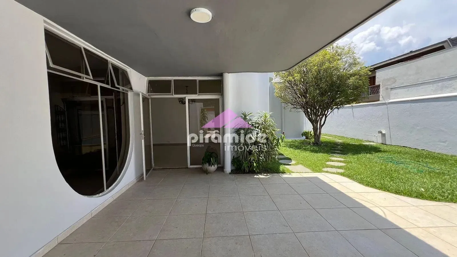 Casa, 5 quartos, 300 m² - Foto 4